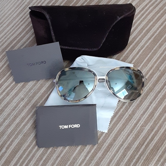 Sunglasses main image 5